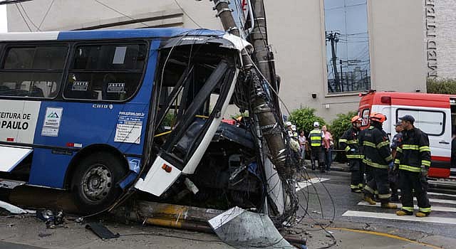 Ao menos nove ficaram feridos | Newton Menezes/Futura Press
