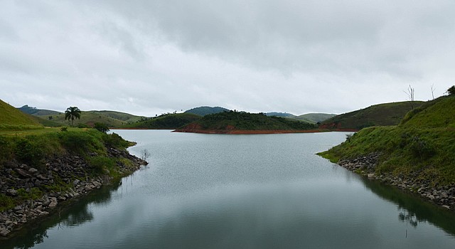 Represa do Jaguari em Jacareí (SP). O reservatório integra o Sistema Cantareira | Nilton Cardin/Folhapress