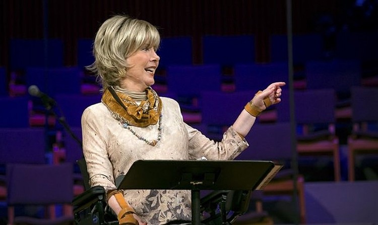 Joni Eareckson comentou como se sente ao refletir sobre os últimos 50 anos. (Foto: Reprodução)