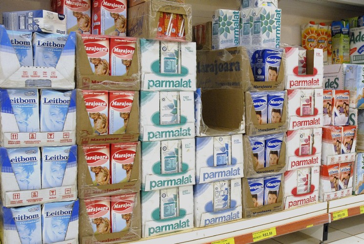 Preço do leite dispara com queda da oferta e aumento de custos