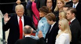 Trump durante seu juramento | REUTERS/Kevin Lamarque